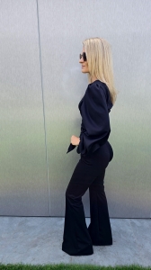 elegancka czarna bluzka